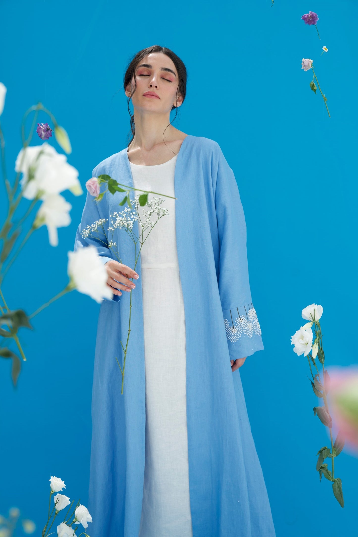 Majestic Dandelion Abaya